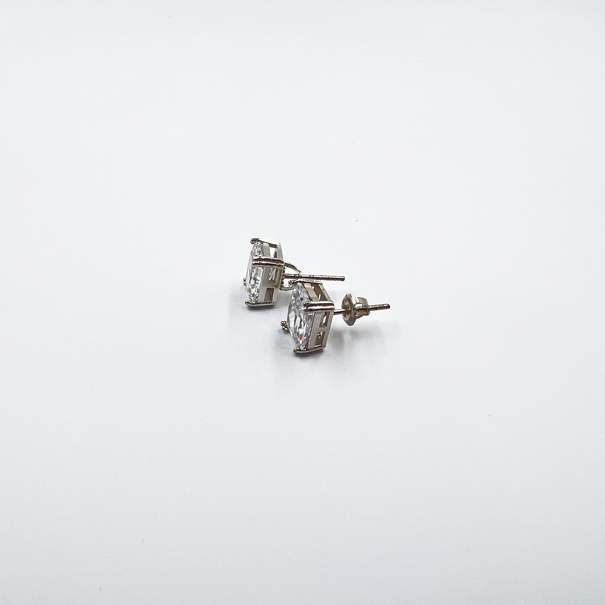 11 A perfect cusion cut stud from ekatvajewls