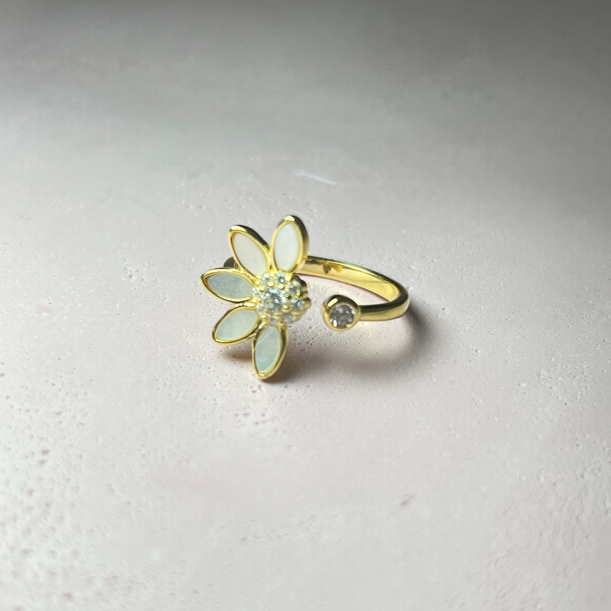 Becoming a Flower Ring from ekatvajewels