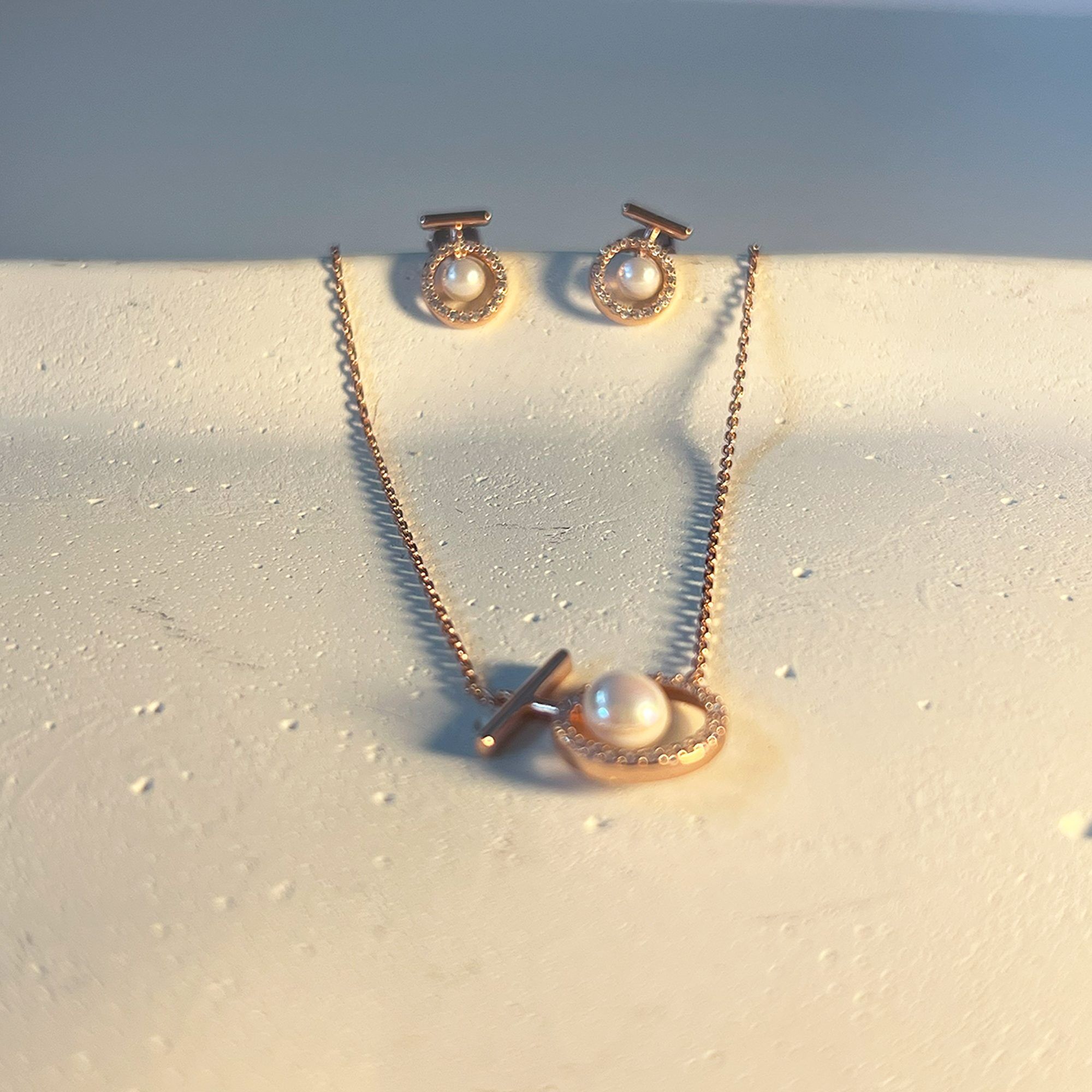 Luna Halo Set Luna Halo Pendant Set from ekatvajewels