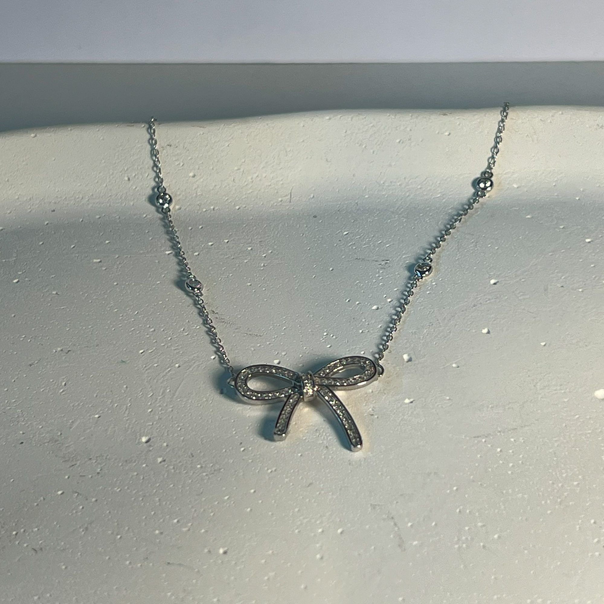 98 Coquette Charm Pendant Set