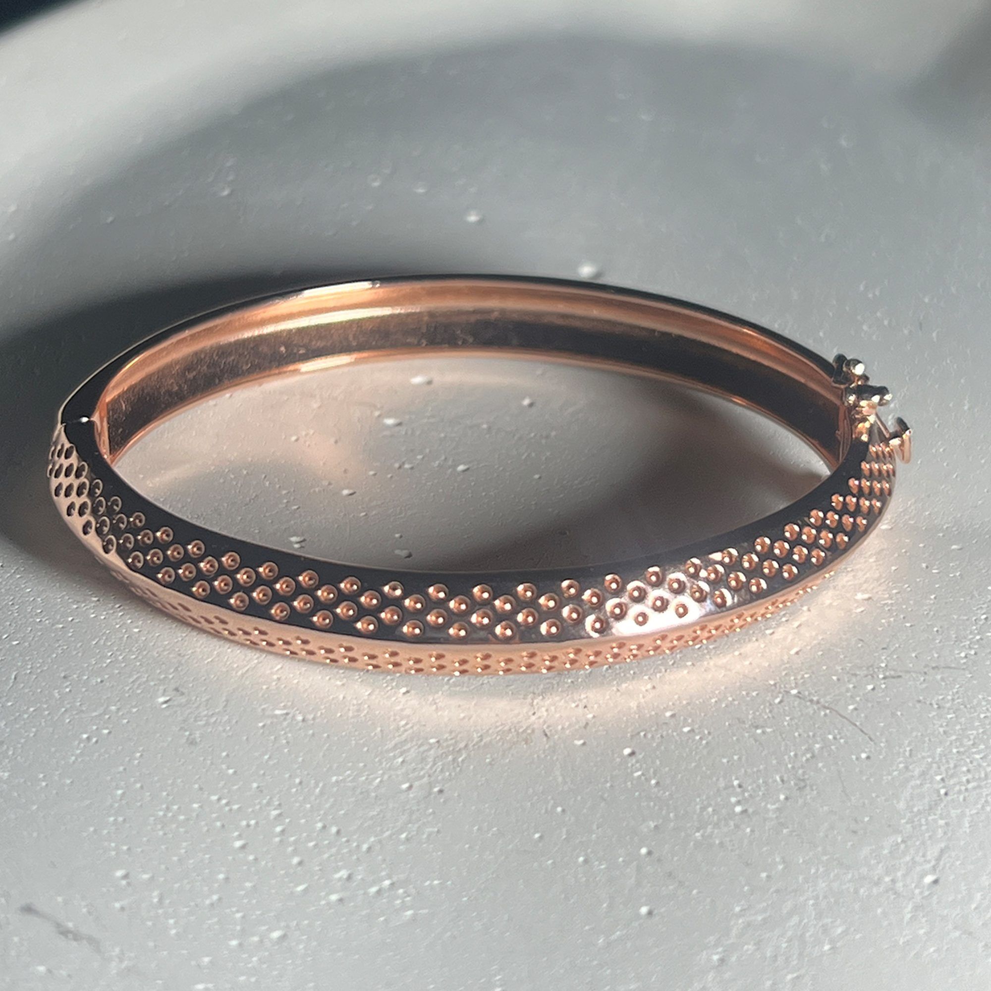 Sandswept Curve Cuff