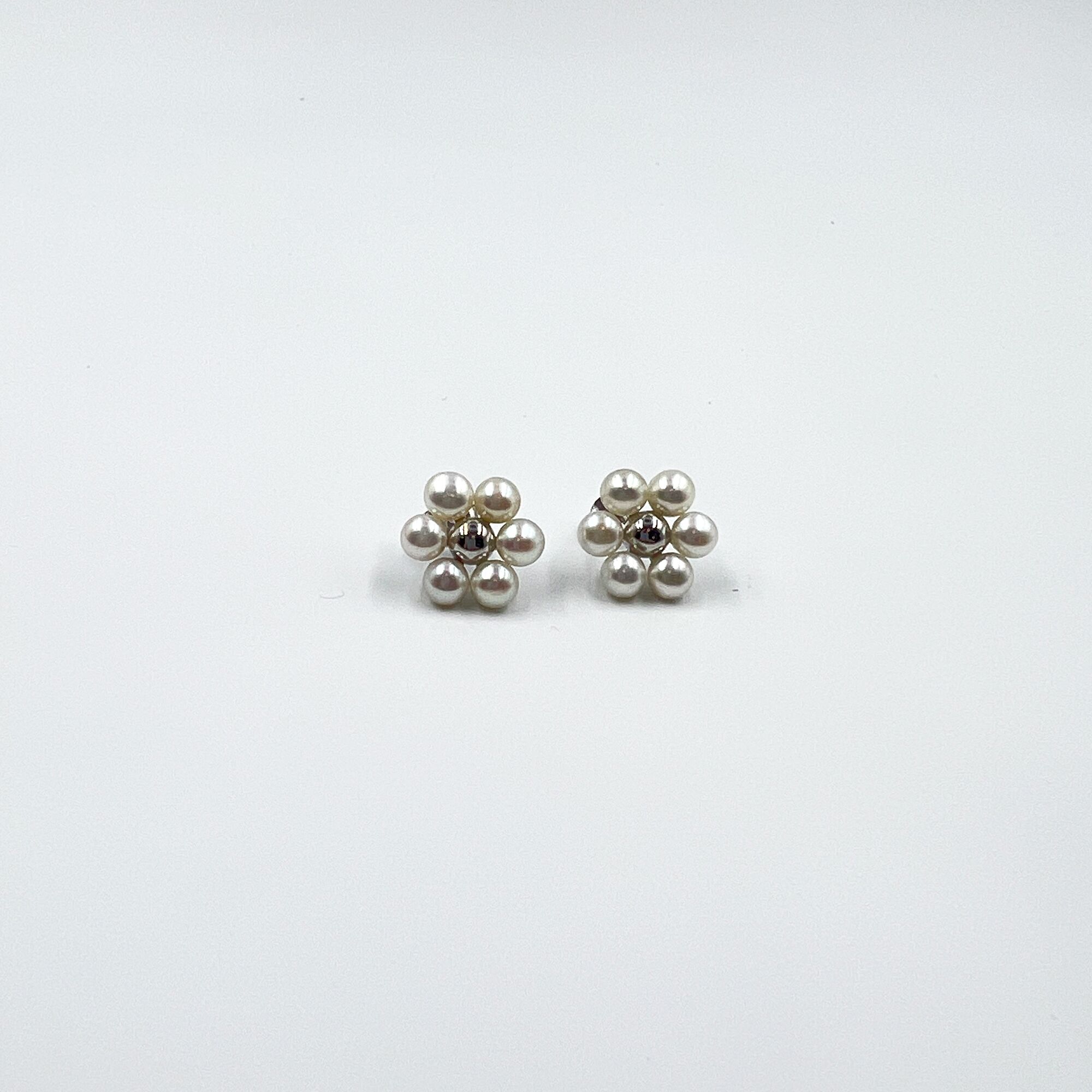 Hibiscus rosa earrings from ekatvajewls